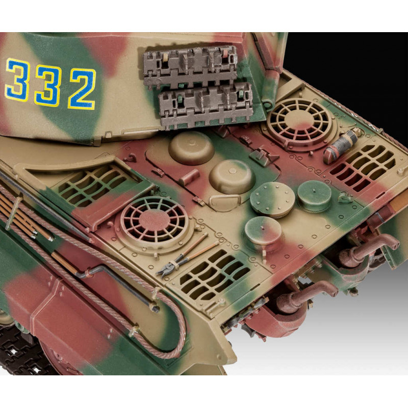 Сборная модель Немецкий тяжелый танкк Tiger II Ausf. B (Henschel Turret) (1:35) 03249 Revell