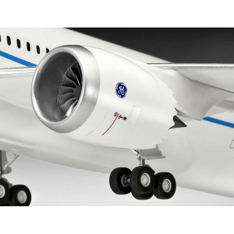 Сборная модель Пассажирский самолет Boeing 787-8 Dreamliner(1:144) 04261 Revell