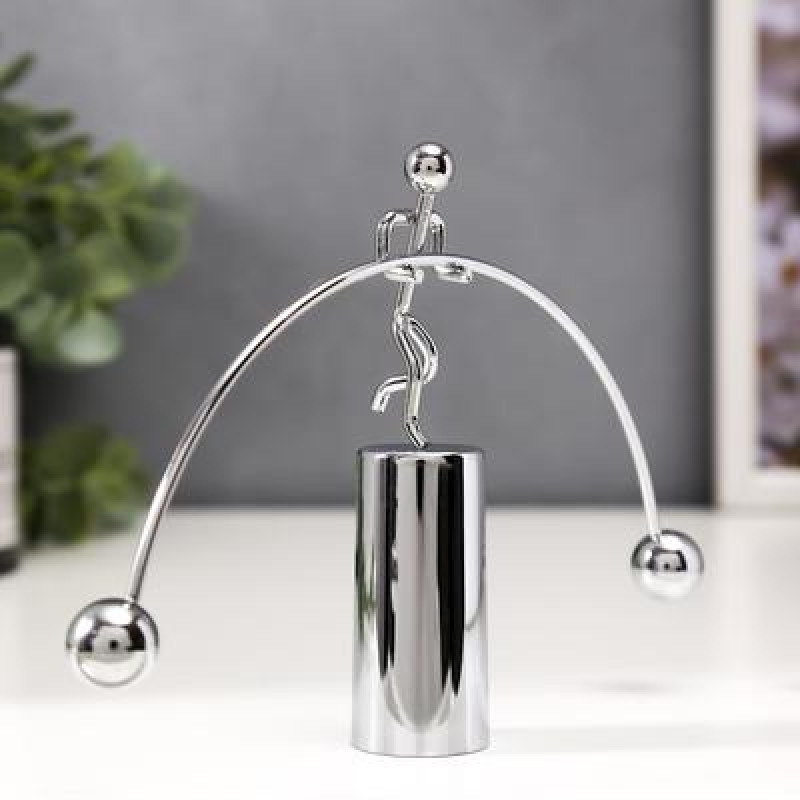 Маятник металл "Человечек-эквилибрист" 11,5х18х2,5 см 3910594 Иу Йоуда Импорт энд Экспорт Ко., ЛТД