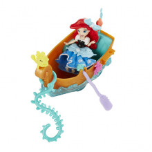 Disney Princess Набор для игры в воде: маленькая Принцесса и лодка (в ассортименте) B5338 Hasbro