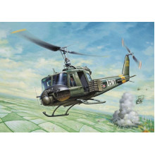 Сборная модель: 1/72 Вертолет UH-1B Huey 0040 Italeri Сборная модель: 1/72 Вертолет UH-1B Huey 0040 Italeri
