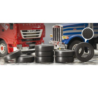 Сборная модель: 1/24 Truck Rubber Tyres 3889 Italeri