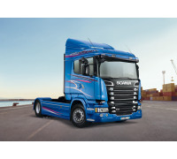 Сборная модель: 1/24 SCANIA R400 STREAMLINE Flat Roof 3947 Italeri