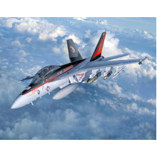 Сборная модель Американский палубный истребитель-бомбардировщик F/A-18F (модификация с двухместной кабиной) (1:32) 3847 REVELL, Германия