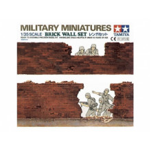 Сборная модель: Набор фрагментов кирпичных стен 4 вида (1:35) 35028  Tamiya