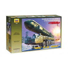 Сборная модель Российский ракетный комплекс стратегического назначения "Тополь" (1:72) 5003 ЗВЕЗДА